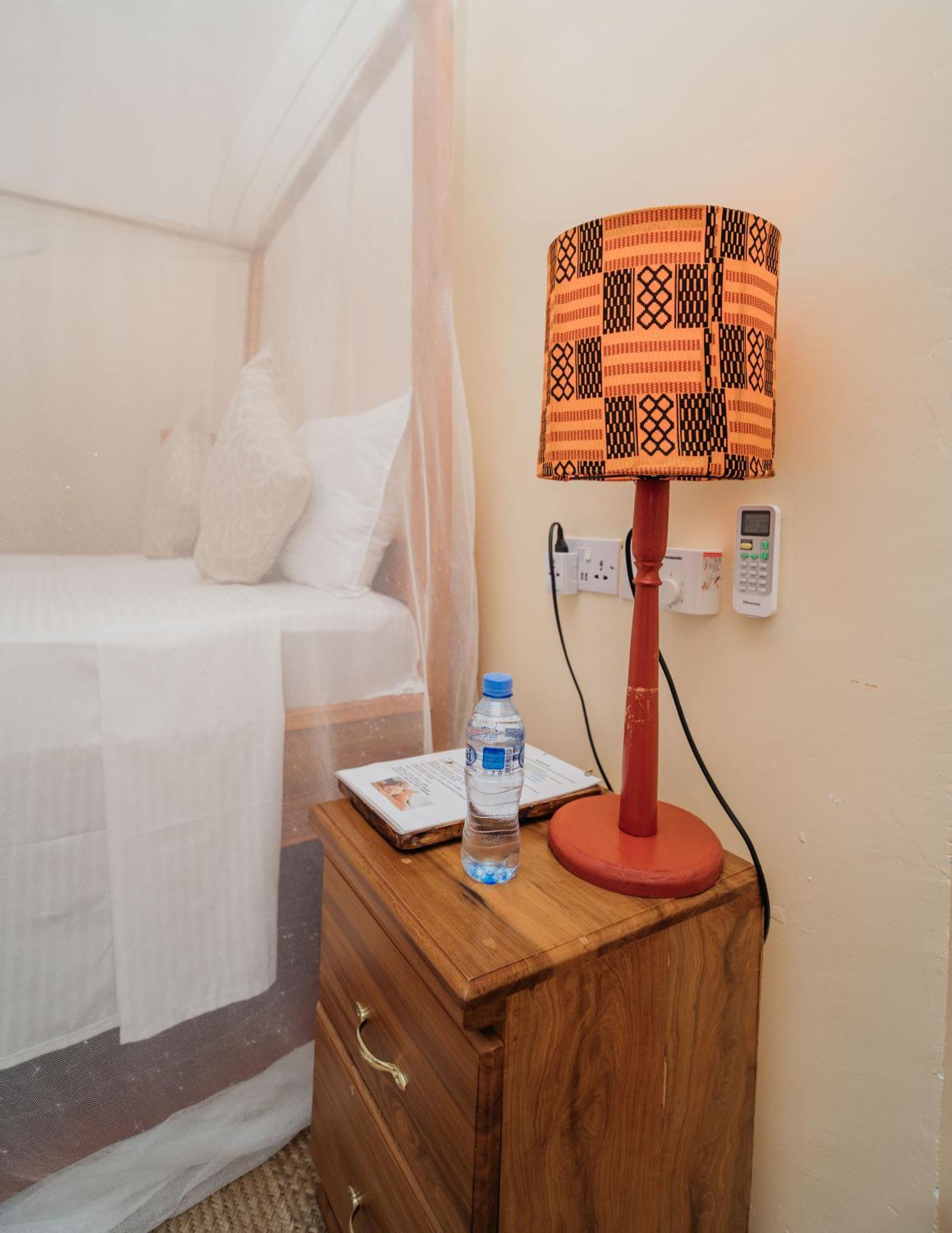 Maisara Mafia Beach Lodge Kilindoni Ngoại thất bức ảnh