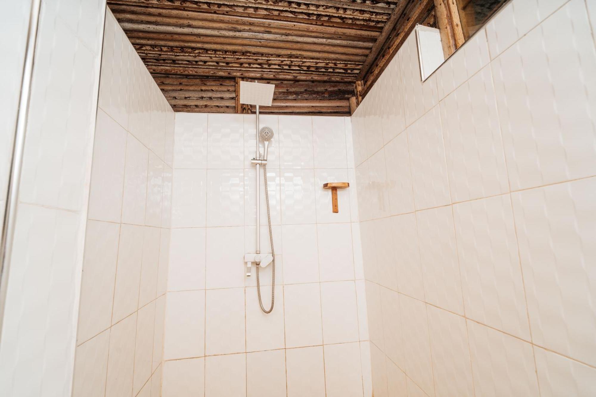 Maisara Mafia Beach Lodge Kilindoni Ngoại thất bức ảnh