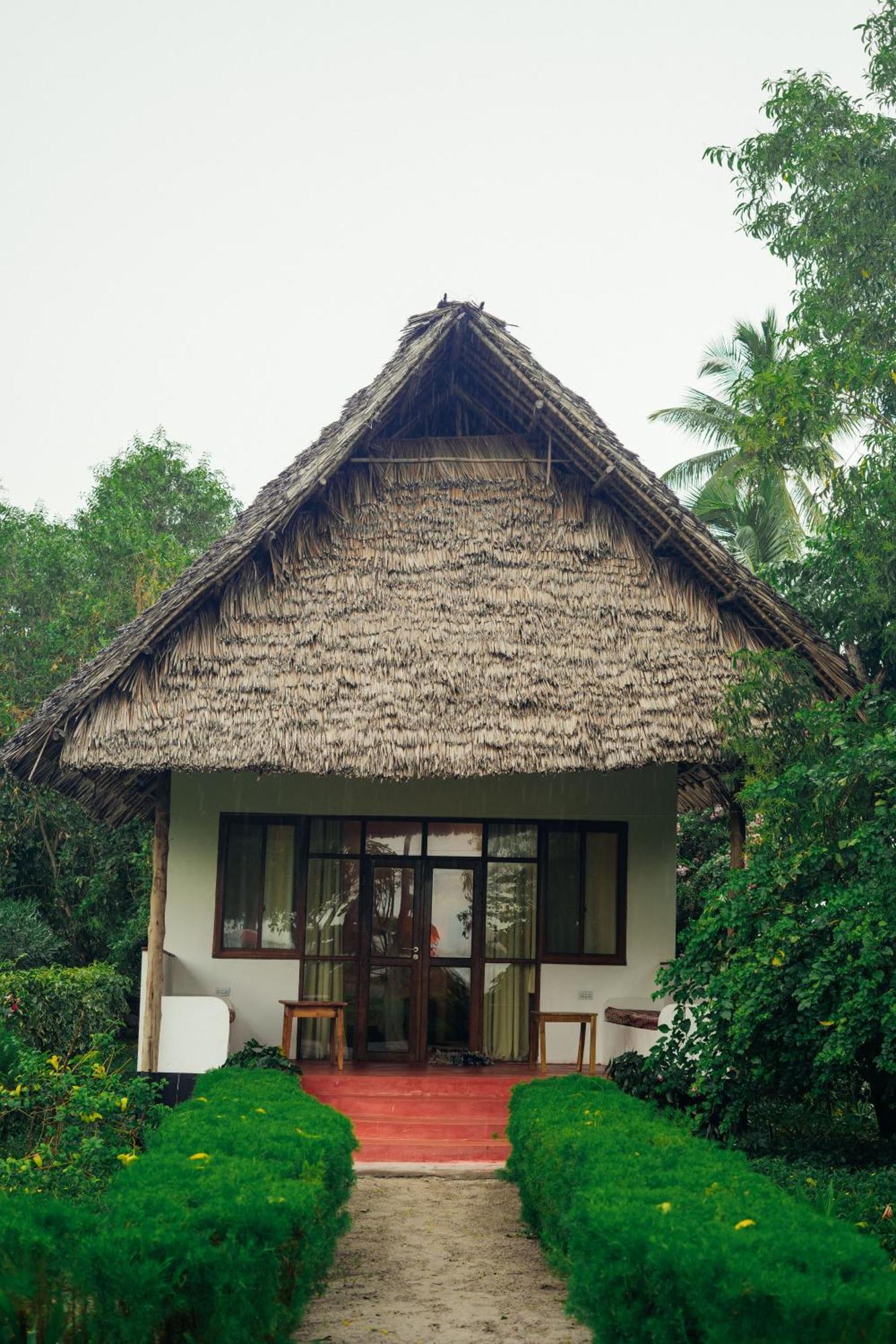 Maisara Mafia Beach Lodge Kilindoni Ngoại thất bức ảnh