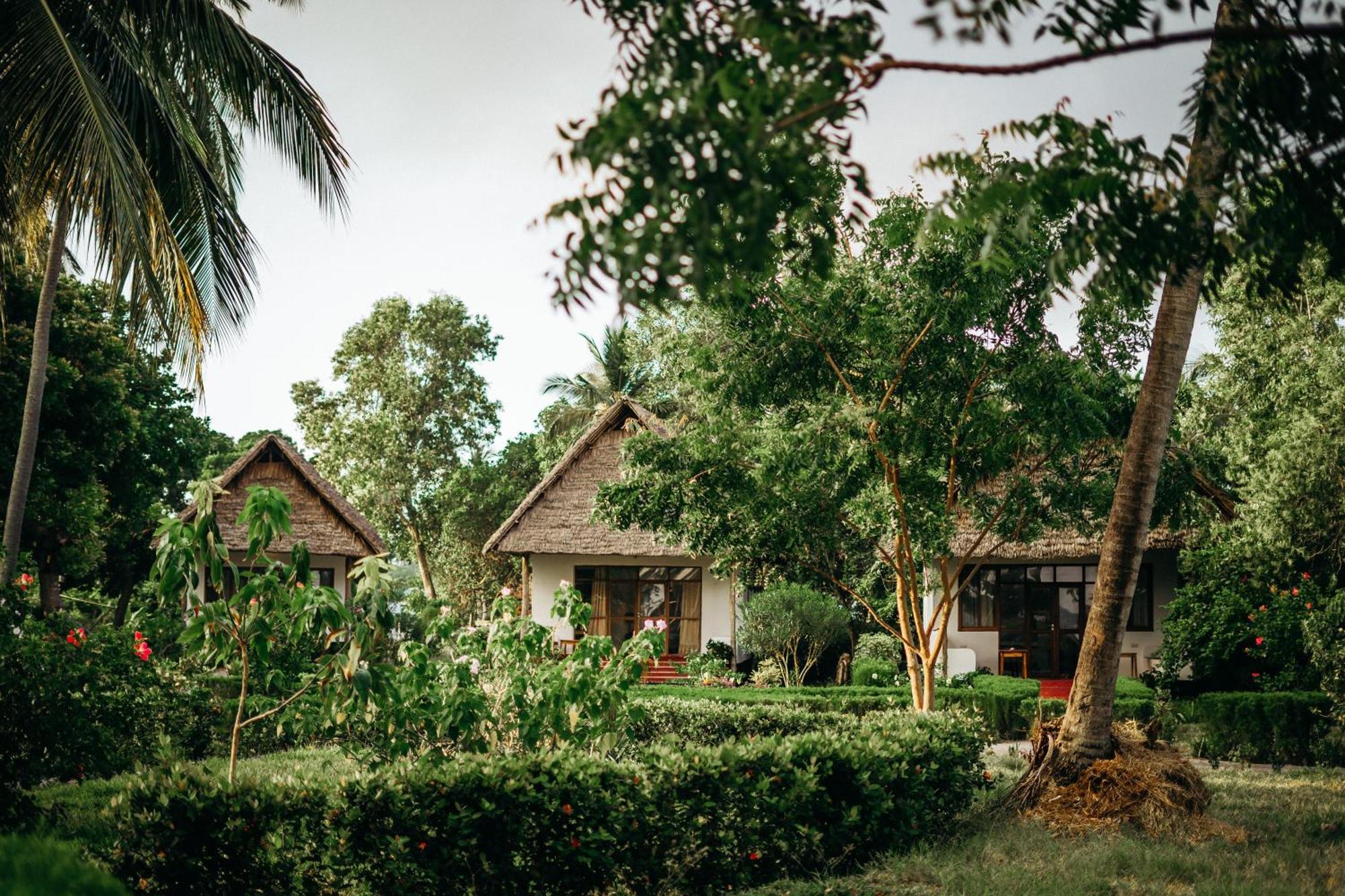 Maisara Mafia Beach Lodge Kilindoni Ngoại thất bức ảnh