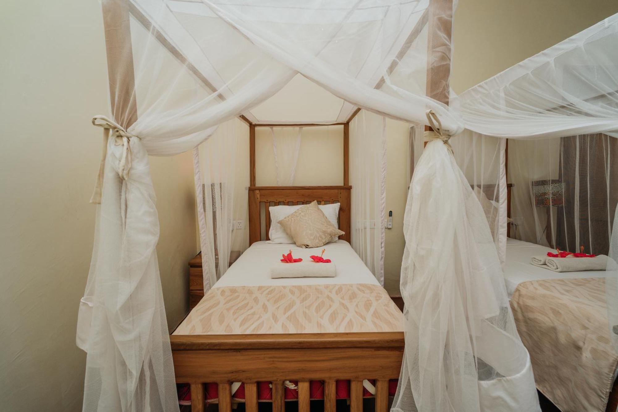 Maisara Mafia Beach Lodge Kilindoni Ngoại thất bức ảnh