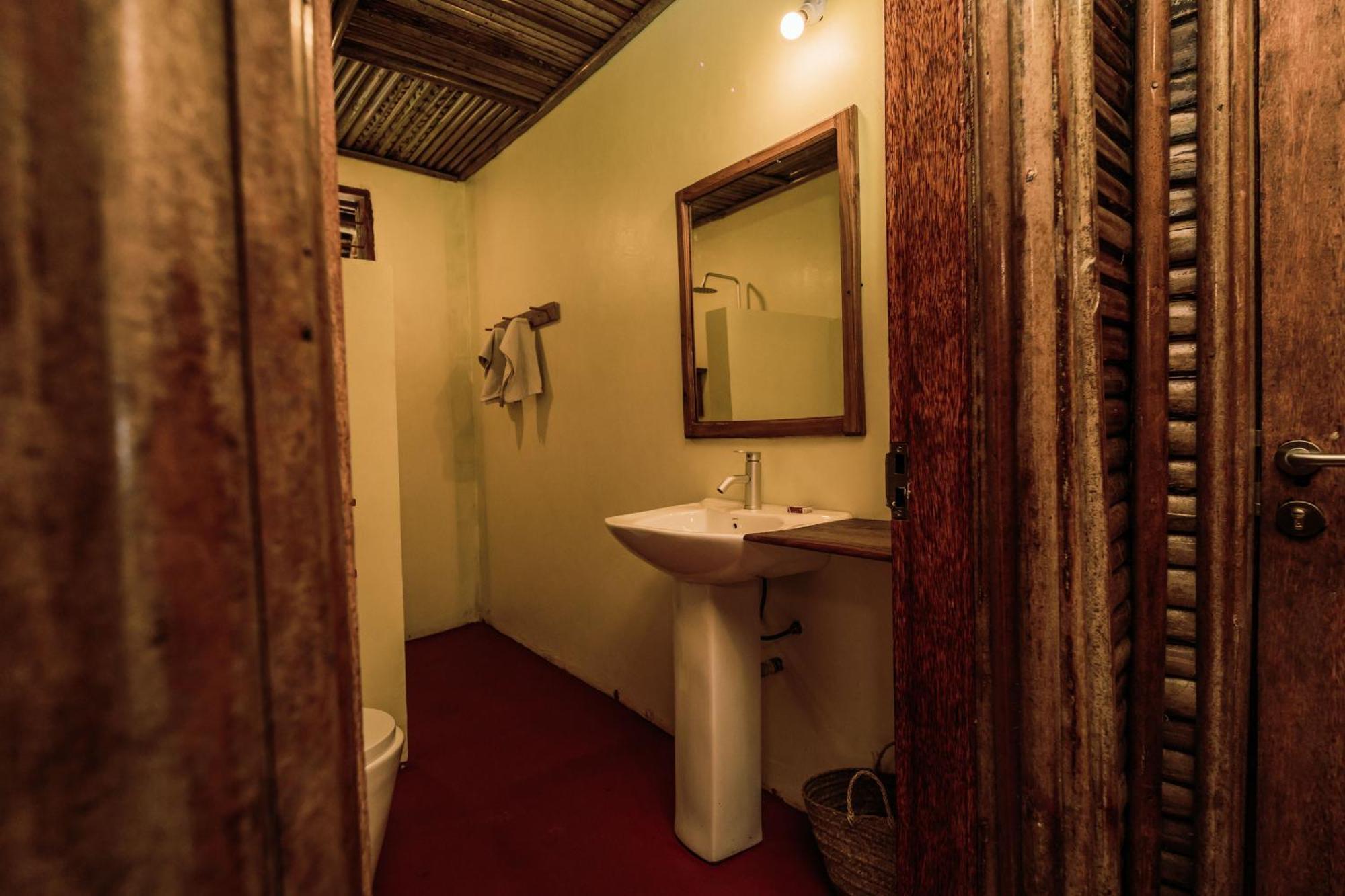 Maisara Mafia Beach Lodge Kilindoni Ngoại thất bức ảnh