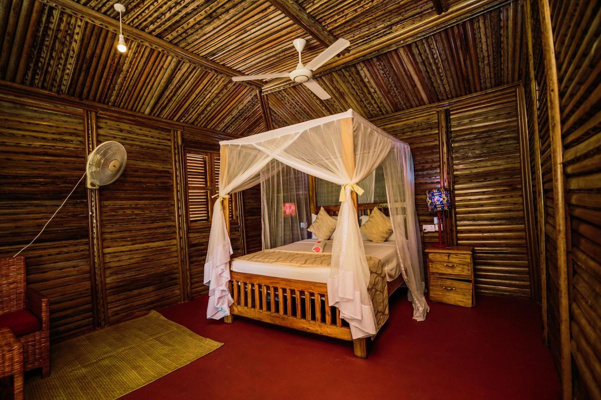 Maisara Mafia Beach Lodge Kilindoni Ngoại thất bức ảnh