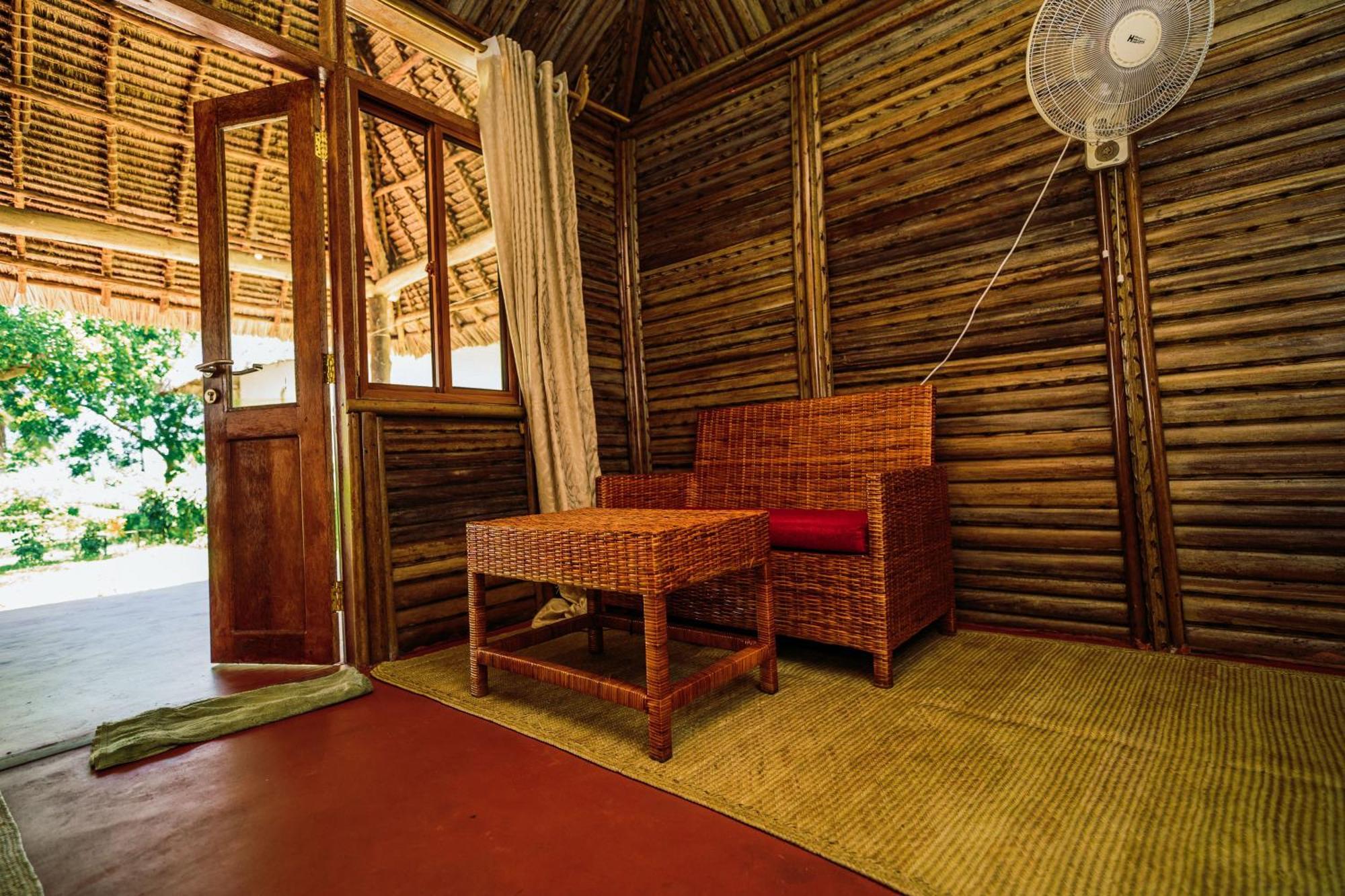 Maisara Mafia Beach Lodge Kilindoni Ngoại thất bức ảnh